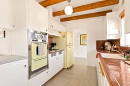 Mid Mod Dream: Palm Springs Classic - Image 3