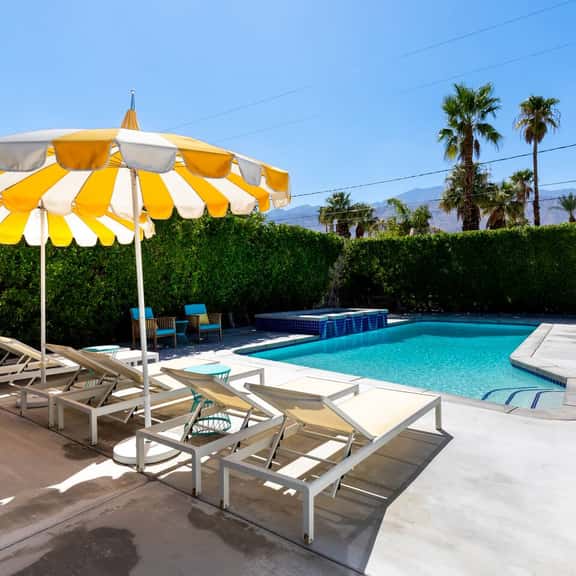 Paloma House: MCM Pool Oasis~Putting Green/Bocce - Image 1