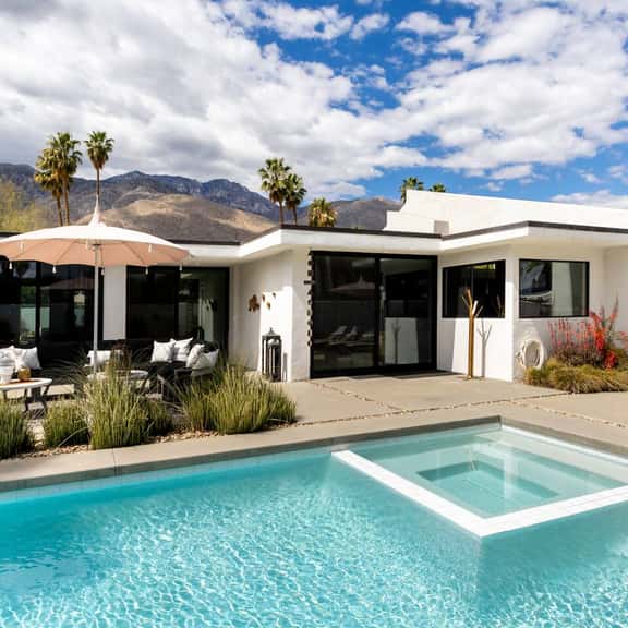 Caliente House - Designer Home~Pool/Spa/Fire Pits - Image 1