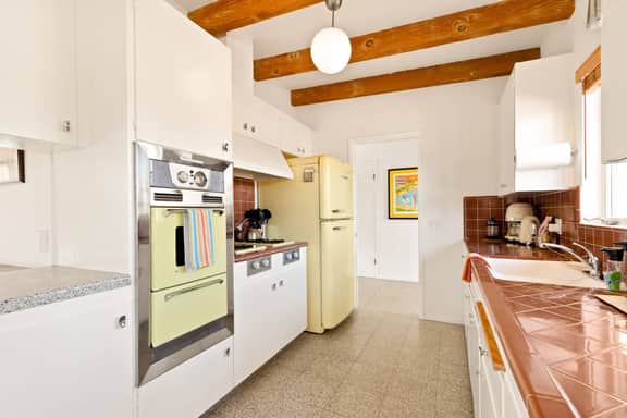 Mid Mod Dream: Palm Springs Classic - Image 3