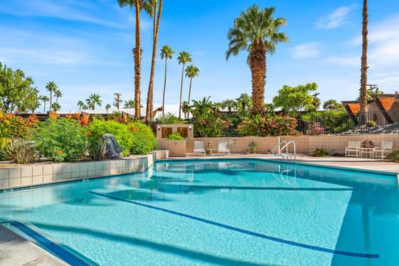 Tropical Modernism - Royal Hawaiian Palm Springs - Image 2
