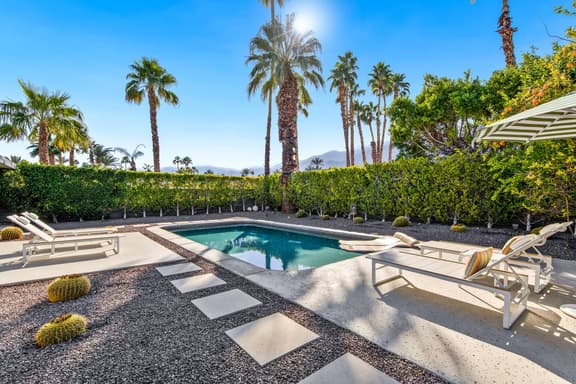 Mid Mod Dream: Palm Springs Classic - Image 1